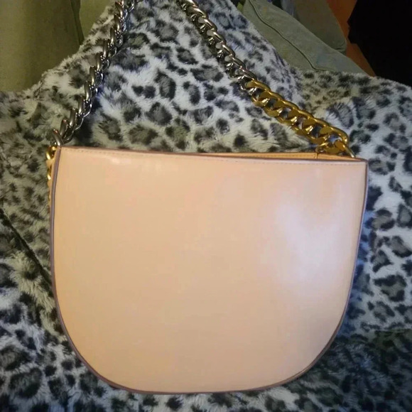 Fashion Nude Color 2 Tone Chain Detail and Shoulder  Strap Fashion Bag - Picture 3 of 11